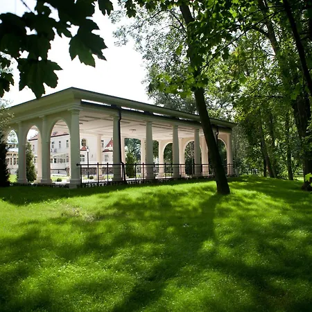 Üdülőközpont Palac Tlokinia