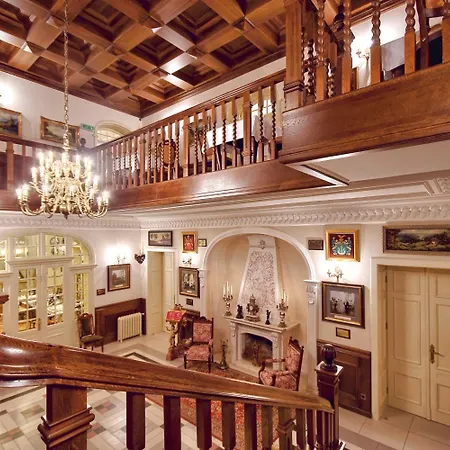 Palac Tlokinia Курортний комплекс