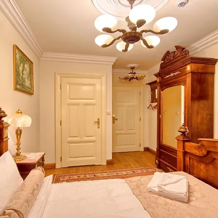 Курортний комплекс Palac Tlokinia Каліш