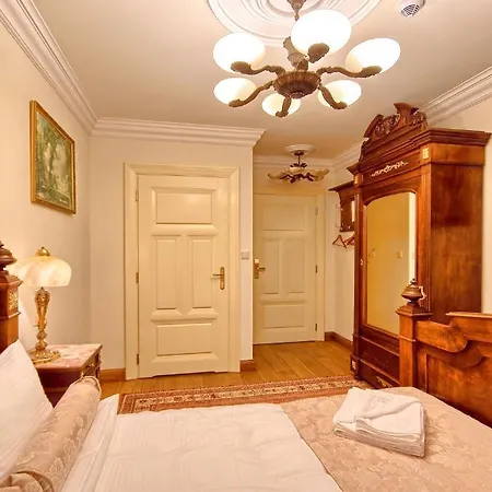 Palac Tlokinia Resort 4*