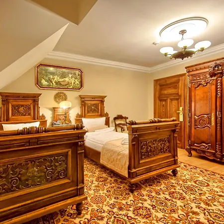 Resort Palac Tlokinia