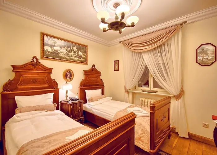 Palac Tlokinia 4* Kalisz (Greater Poland)